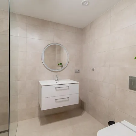 Sunline Daire Kolobrzeg